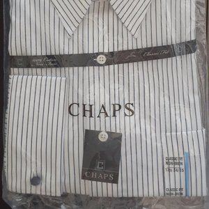 CHAPS Men's long sleeve Pin Stripe shirt CuffLinks